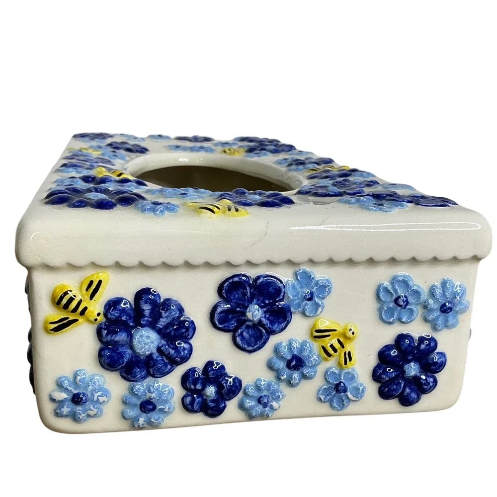 Blue White Floral Bee Ceramic Tissue Box Cover‎ Cottagecore Bathroom Decor